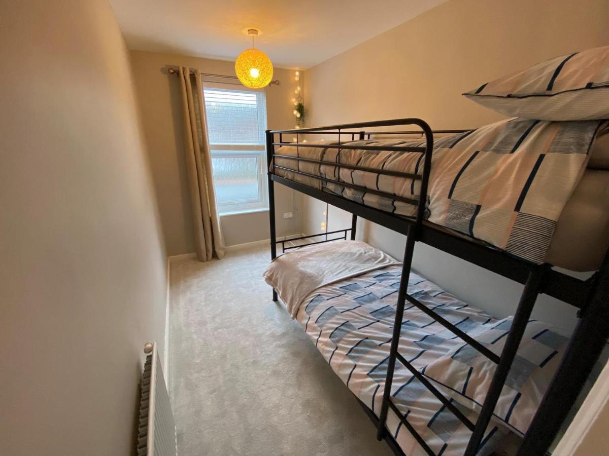 Luxurious 3 Bedroom House With Permit Parking Норвич Экстерьер фото